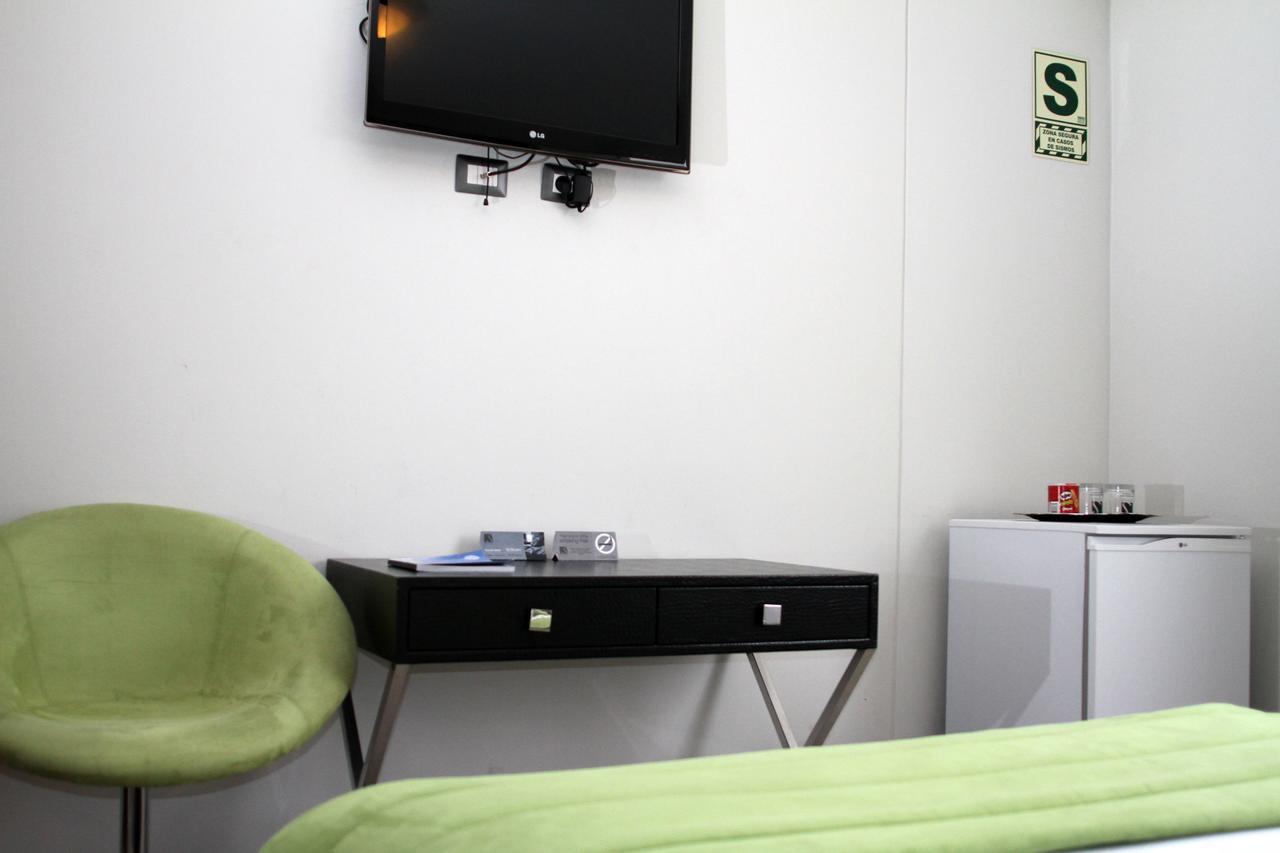 Sunec Hotel 치클라요 외부 사진