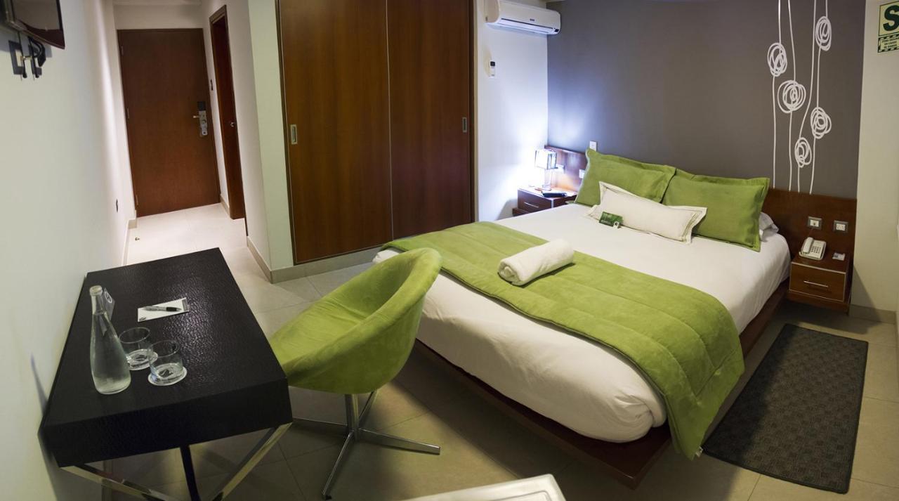 Sunec Hotel 치클라요 외부 사진