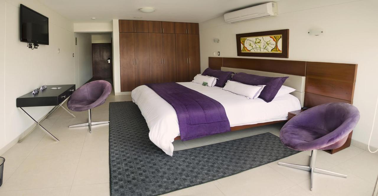 Sunec Hotel 치클라요 외부 사진